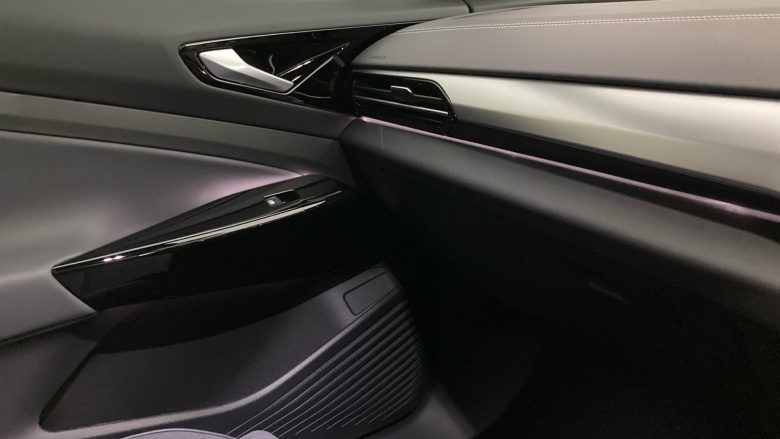 Volkswagen ID.4 210kW Black Edition Pro 77kWh 5dr Auto Electric Estate